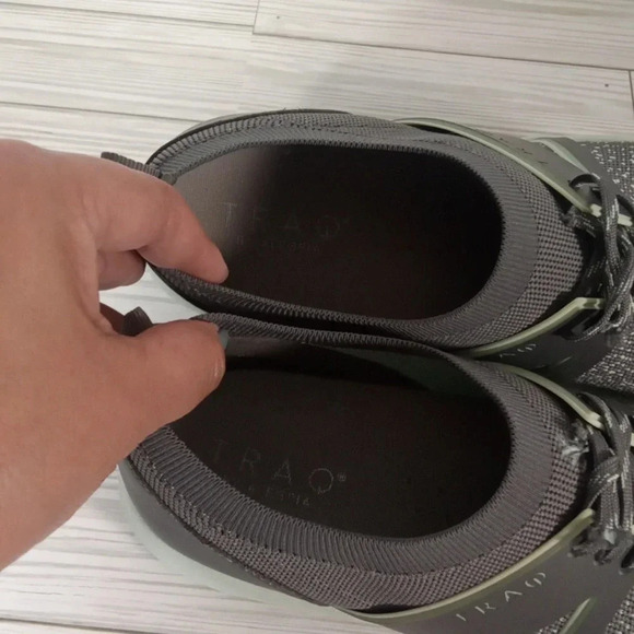 Traq by Alegria Qool sneaker gray walking trail shoes women's size 40 or US 9.5 - Picture 5 of 9